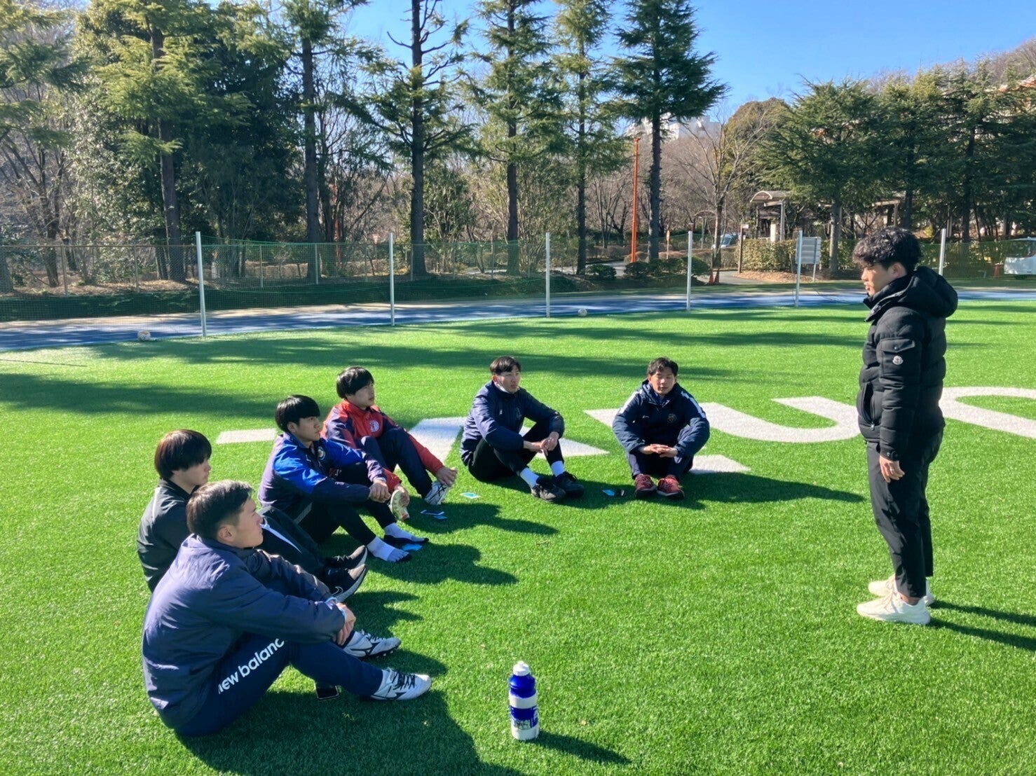 拓殖大学サッカー部へご挨拶に伺いました！ | GRIT就活ナビ
