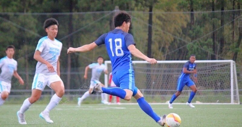 サッカーのプロ契約を目指すなら？大学卒業後のキャリアパス